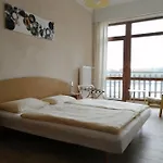 Chytrov Hotel Volfirov