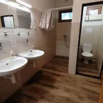 Chytrov Hotel Volfirov
